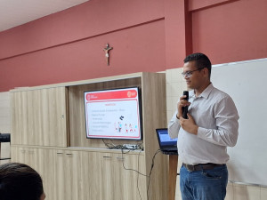 Diretor Geral da Escola Padre Arrupe, Lucas Santana